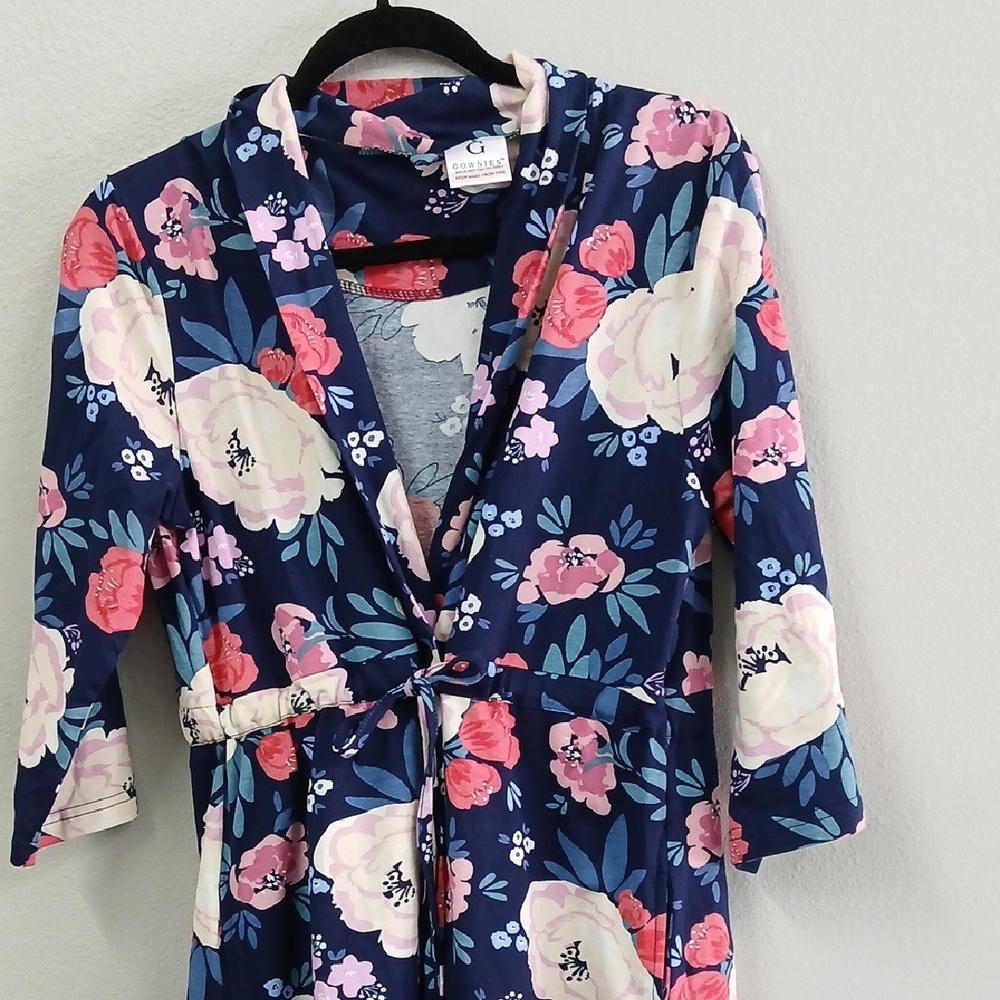 Floral Wrap Dress with Belt - Picture 2 of 7